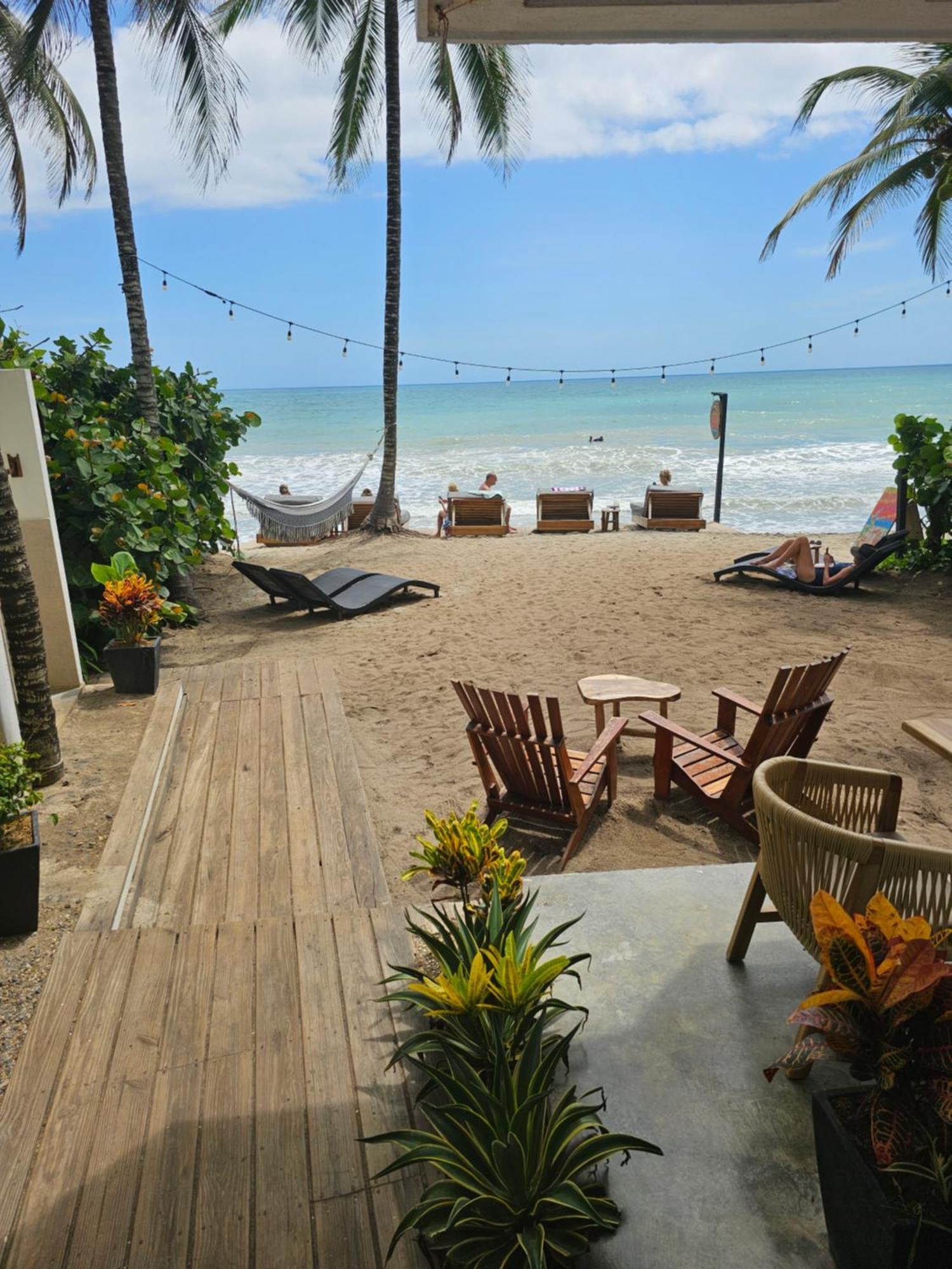 Makao Beach Hotel Palomino Exterior photo